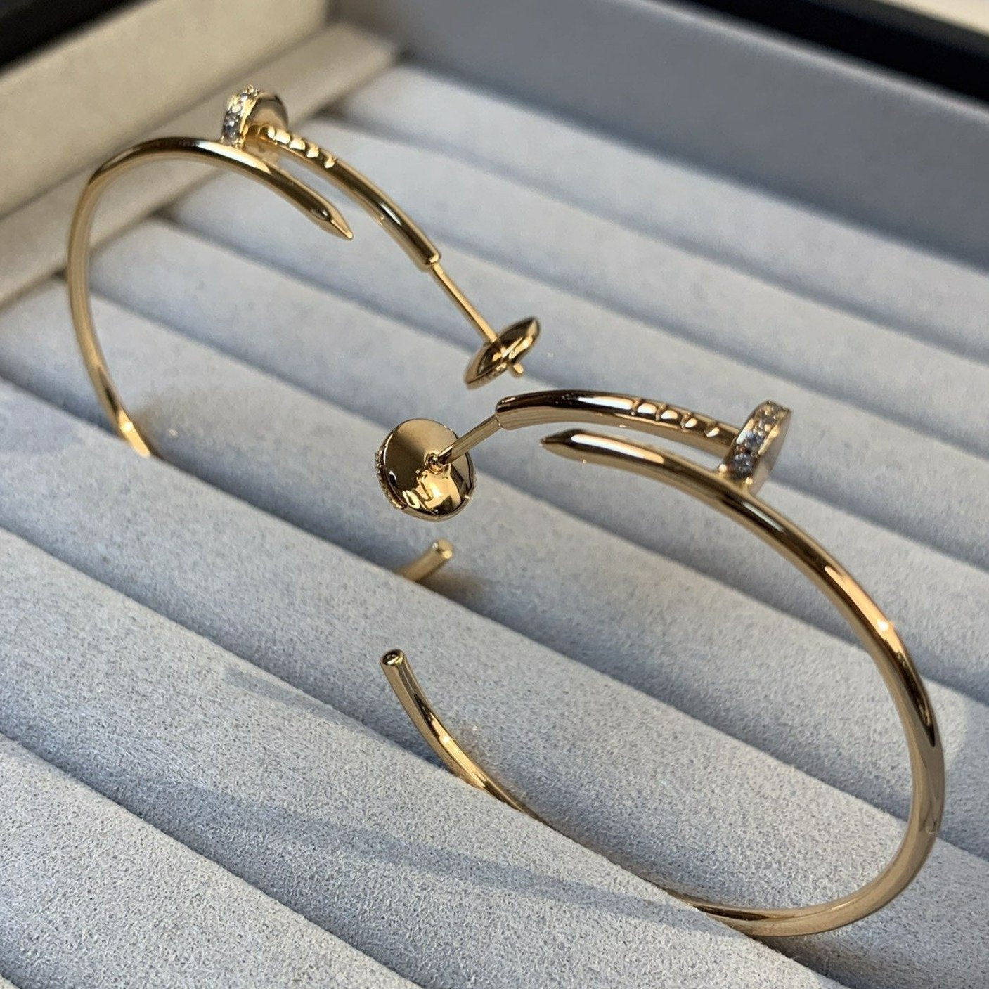 CARTIER JUSTE EARRINGS 1.8MM DIAMONDS