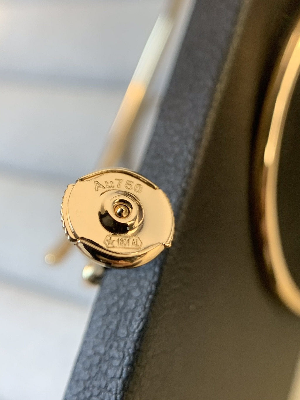 CARTIER JUSTE EARRINGS 1.8MM DIAMONDS