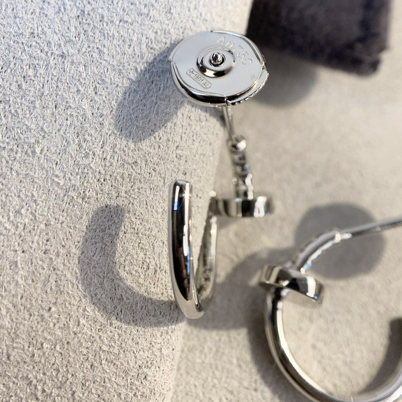 CARTIER JUSTE EARRINGS 1.8MM SILVER