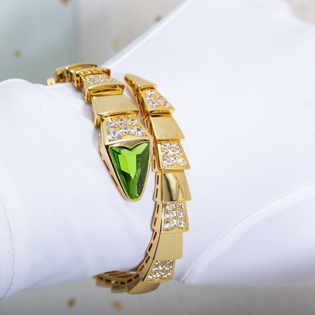 Bvlgari SERPENTI BRACELET 6.8MM GOLD DIAMOND