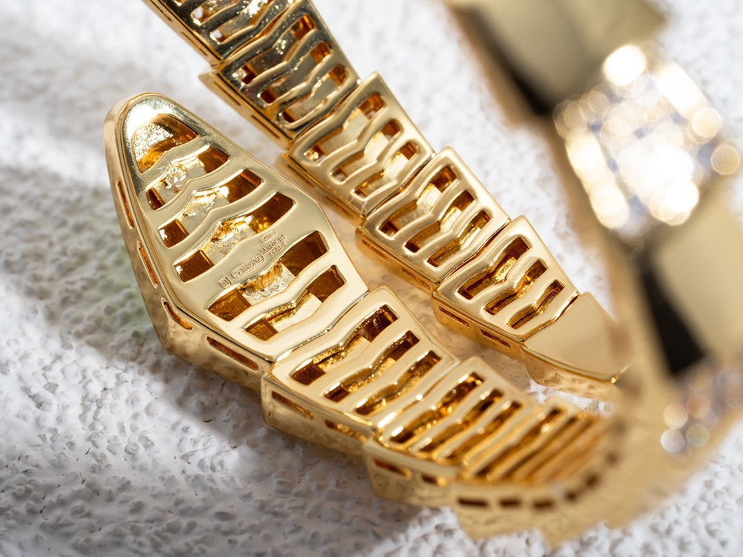 Bvlgari SERPENTI BRACELET 6.8MM GOLD DIAMOND