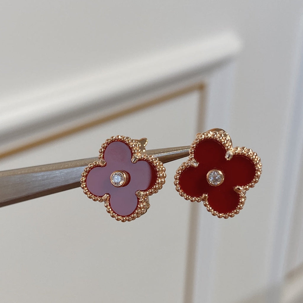 Van Cleef & Arpels CLOVER CARNELIAN PINK GOLD DIAMOND EARRINGS