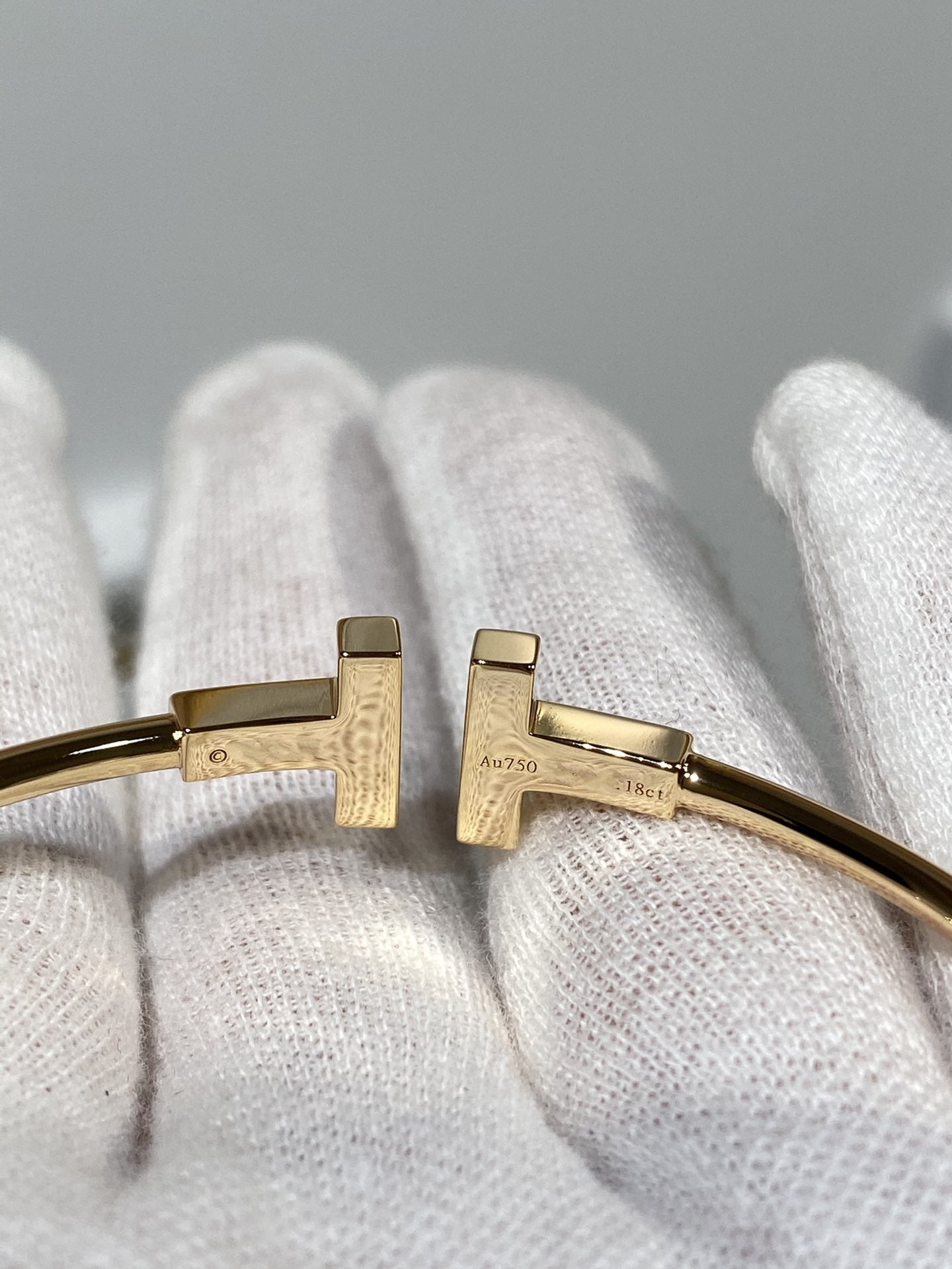 TIFFANY T BRACELET 1.8MM MOP DIAMOND PINK GOLD