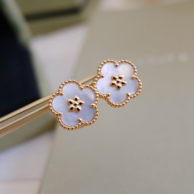 Van Cleef & Arpels LUCKY PINK GOLD WHITE MOP EARRINGS