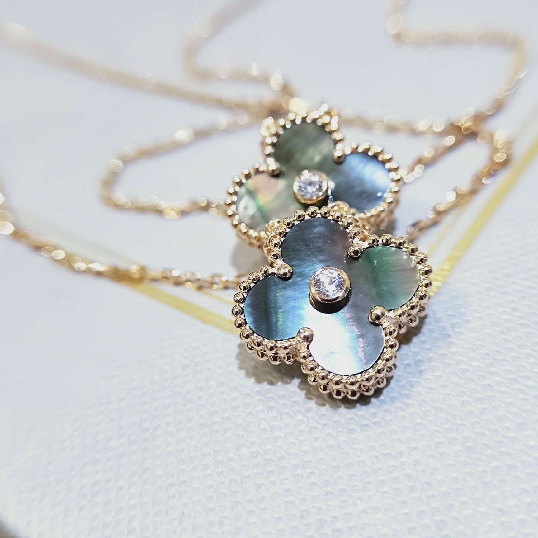 Van Cleef & Arpels CLOVER GOLD DARK MOP CLOVER NECKLACE
