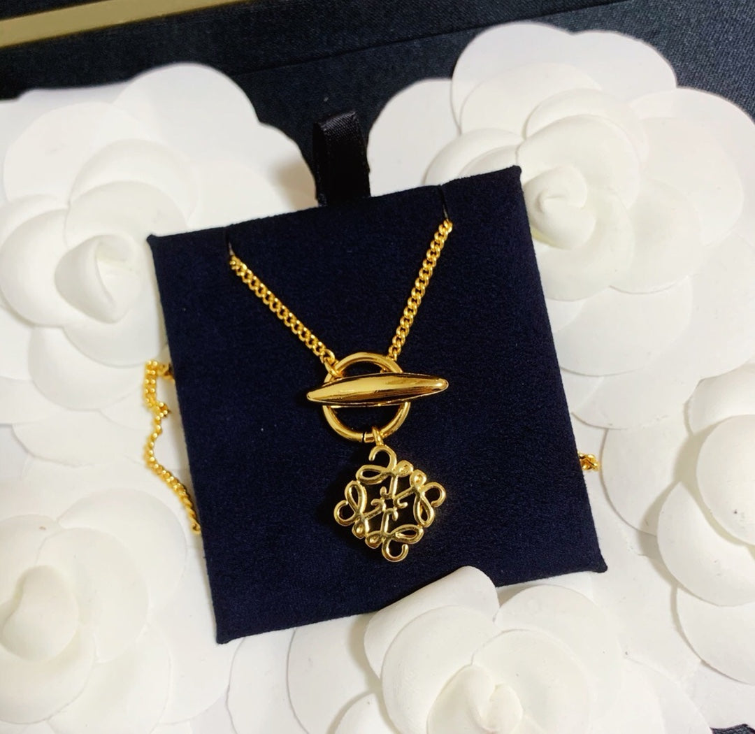 LOEWE ANAGRAM GOLD NECKLACE