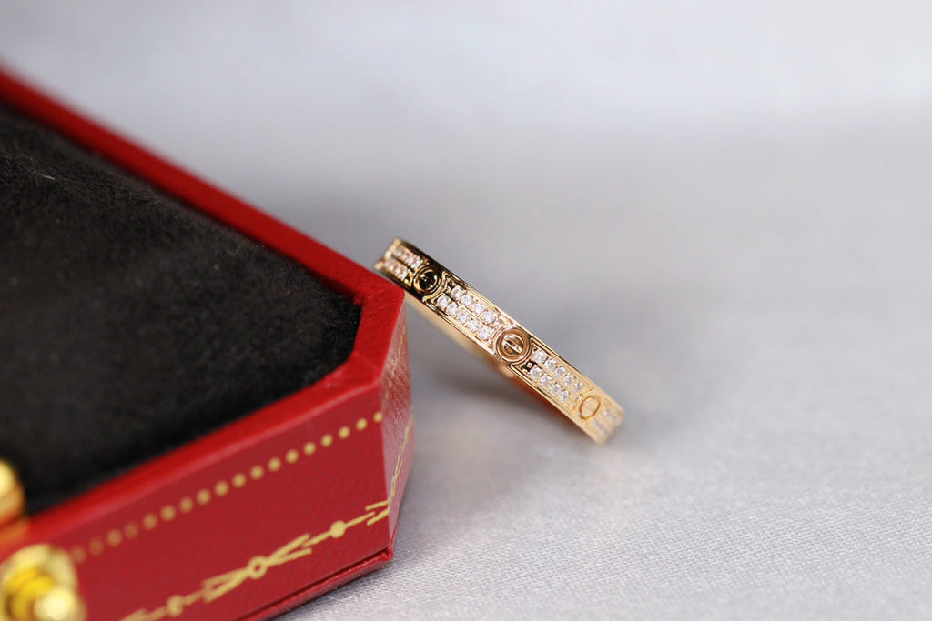 CARTIER LOVE RING 2.65MM GOLD DIAMOND