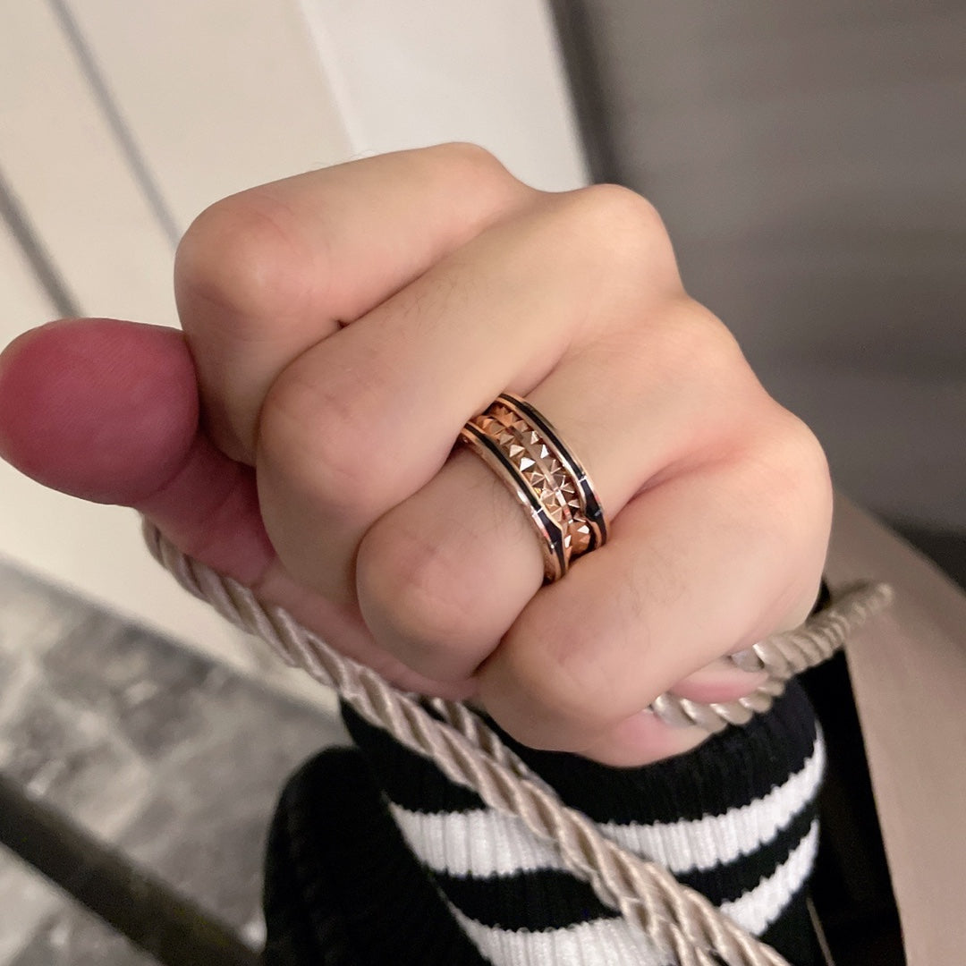 Bvlgari ZERO 1 GOLD BLACK CERAMIC RING
