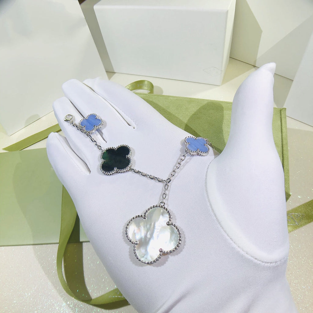 Van Cleef & Arpels CLOVER BRACELET 5 MOTIFS SILVER MOP ONYX