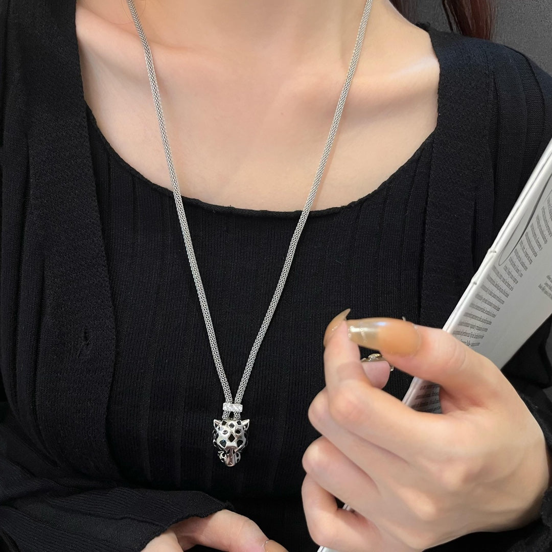 CARTIER PANTHERE SILVER ONYX NECKLACE