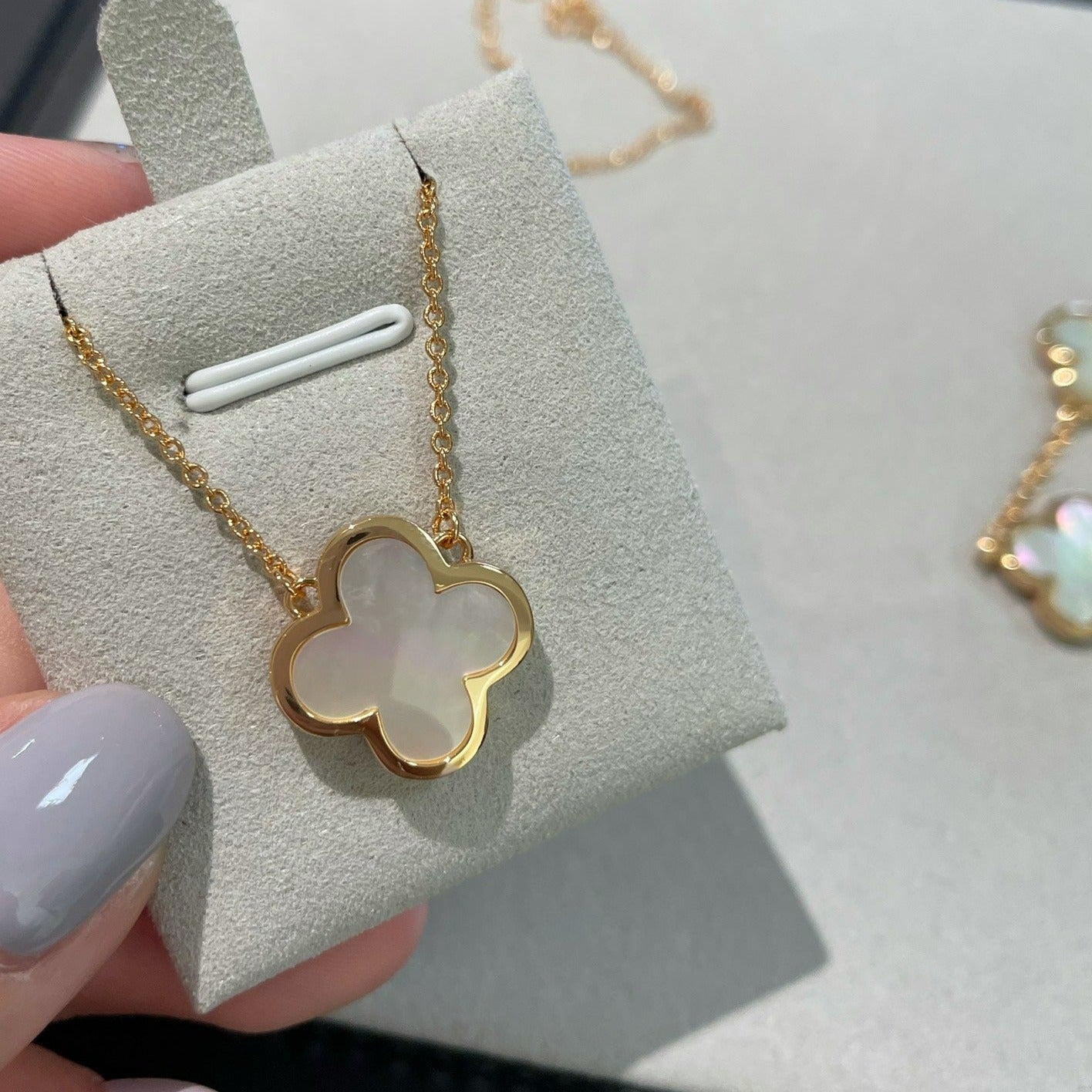 Van Cleef & Arpels PURE CLOVER PENDANT NECKLACE