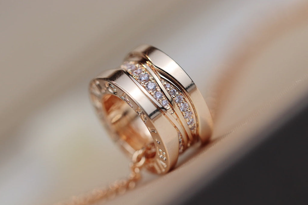 Bvlgari ZERO 1 PINK GOLD DIAMOND NECKLACE
