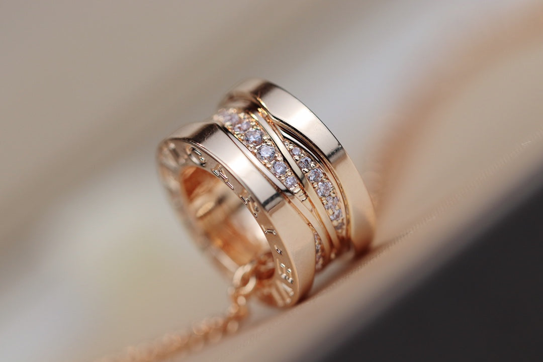 Bvlgari ZERO 1 PINK GOLD DIAMOND NECKLACE