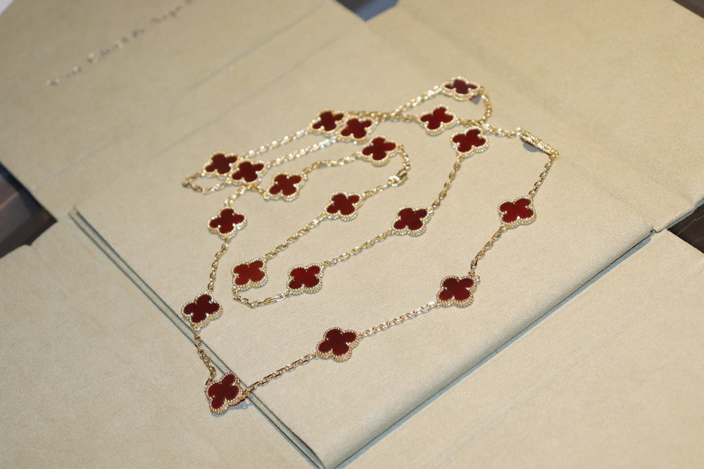 Van Cleef & Arpels CLOVER 20 MOTIFS CARNELIAN GOLD