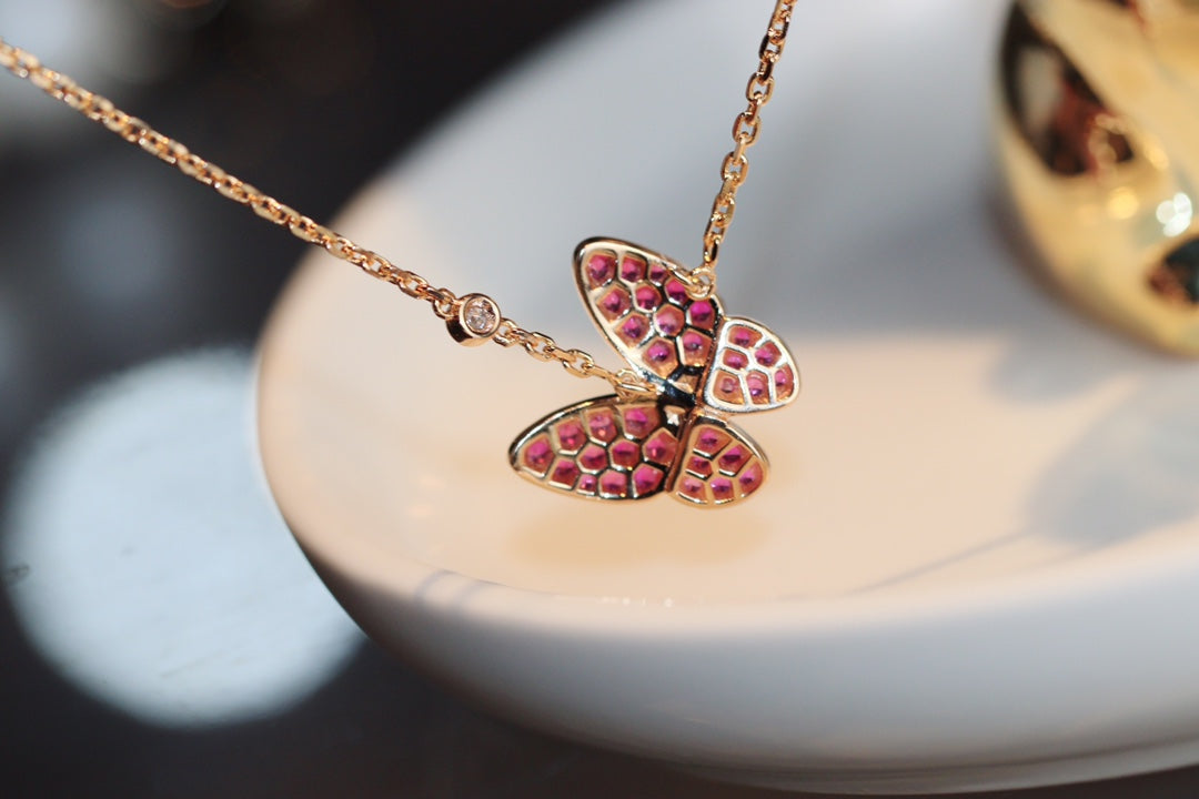 Van Cleef & Arpels BUTTERFLY RED DIAMOND PINK GOLD NECKLACE