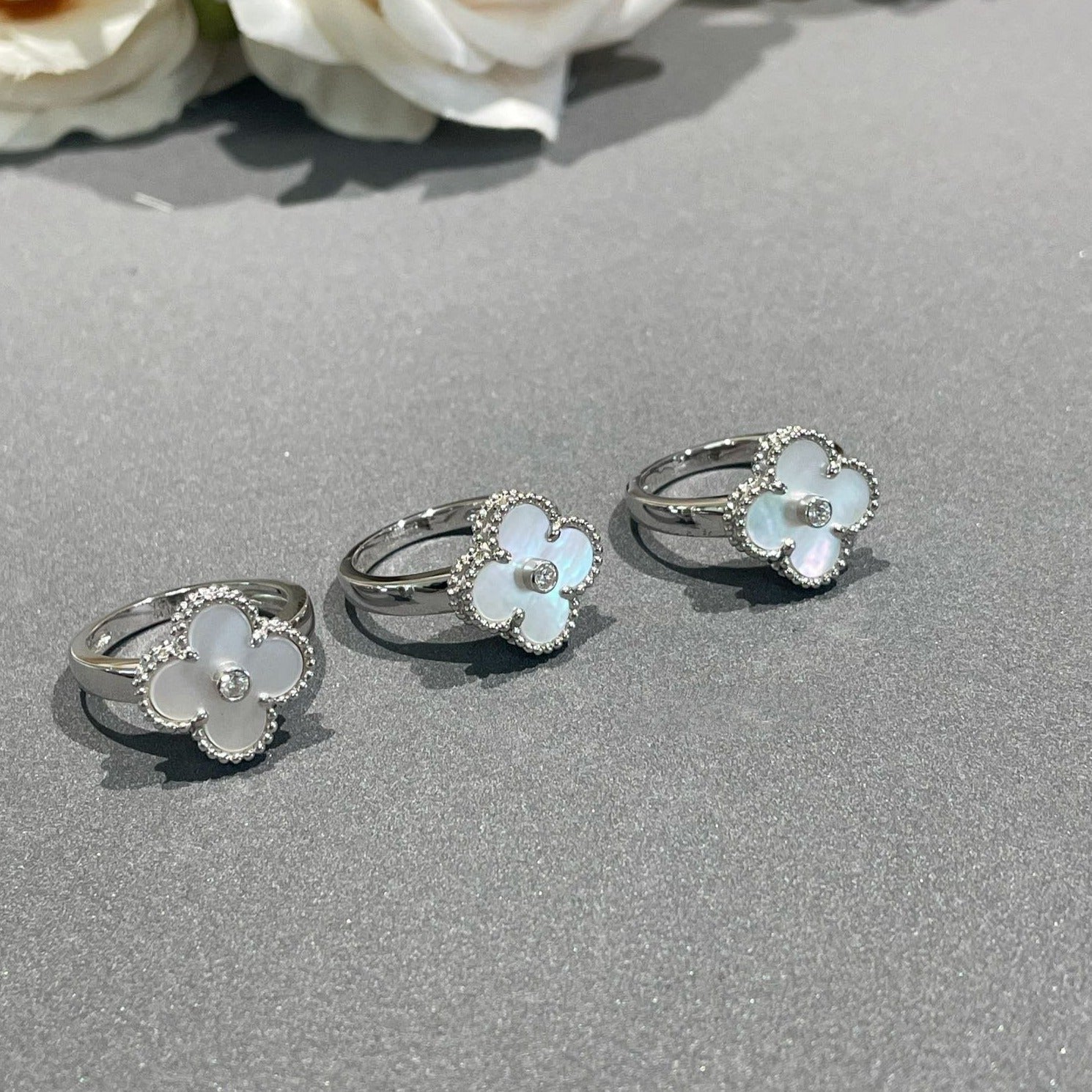 Van Cleef & Arpels CLOVER WHITE RING GOLD DIAMOND