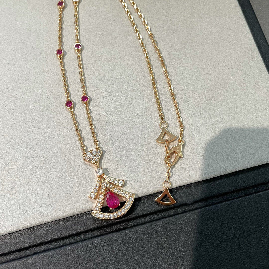 Bvlgari DREAM NECKLACE RUBY DIAMOND