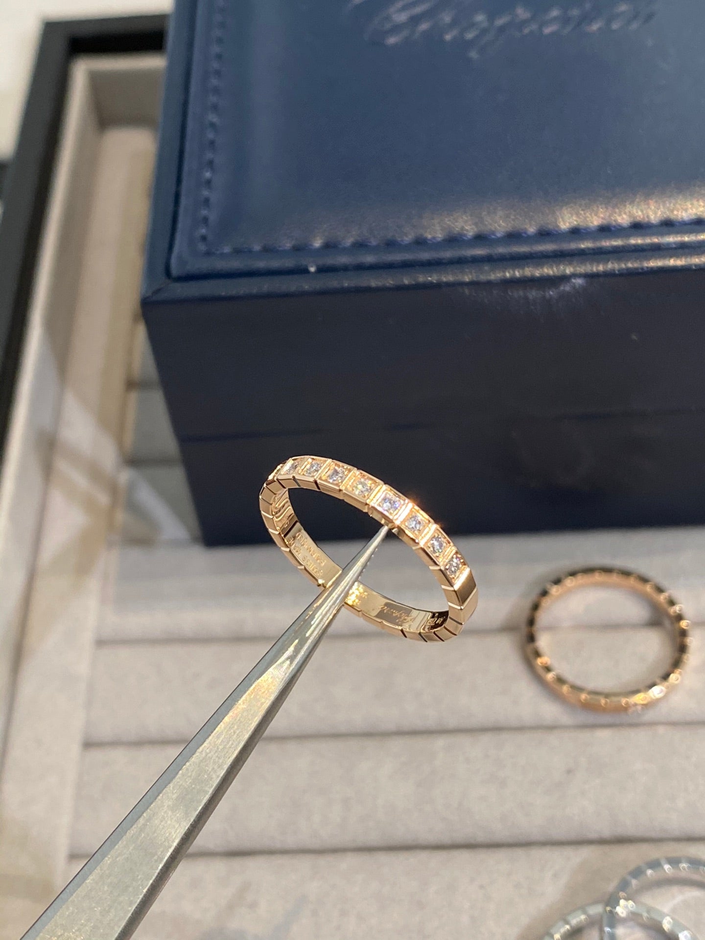 CHOPARD ICE CUBE PINK GOLD RING