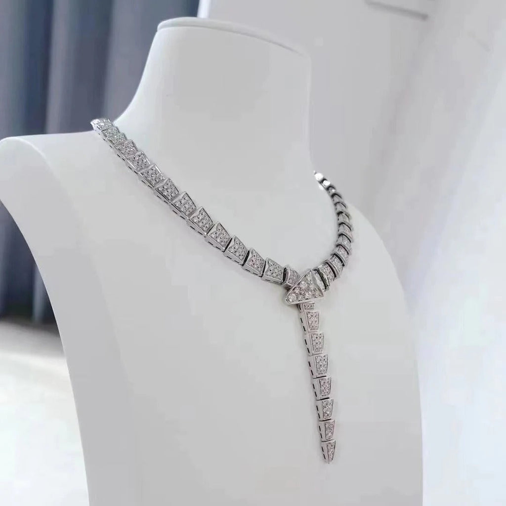 Bvlgari SERPENTI FULL DIAMOND NECKLACE