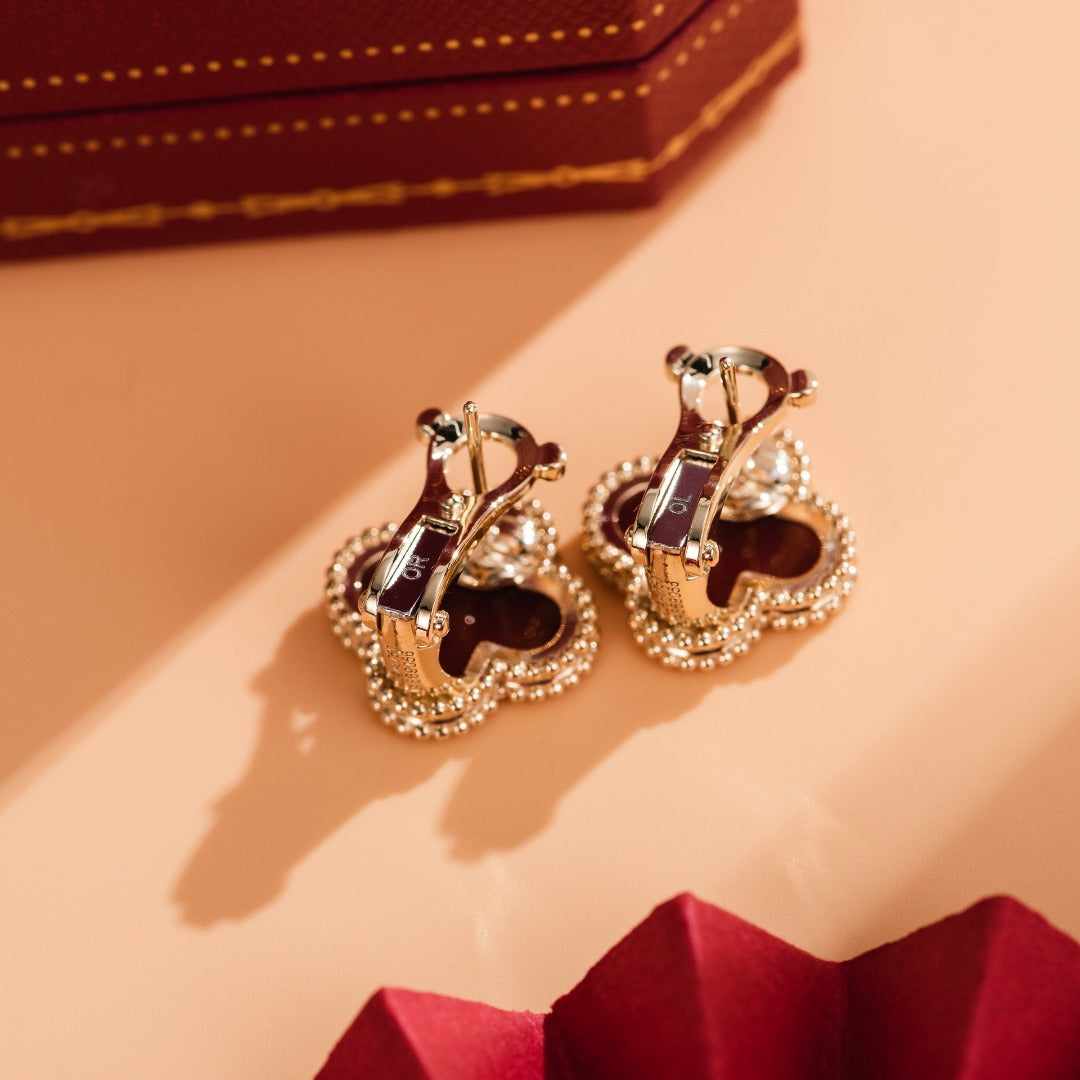 Van Cleef & Arpels CLOVER MEDIUM CARNELIAN PINK GODL EARRINGS