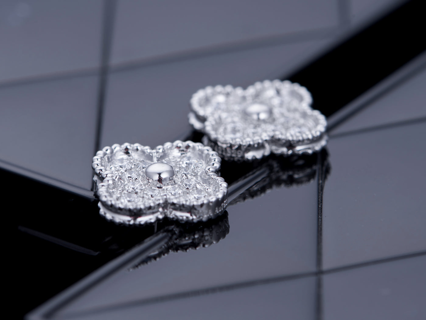 Van Cleef & Arpels CLOVER SILVER DIAMOND STUD EARRINGS