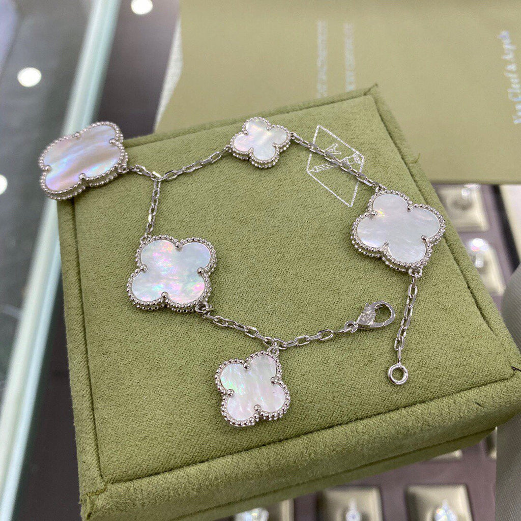 Van Cleef & Arpels CLOVER 5 MOTIFS SIVLER WHITE MOP BRACELET