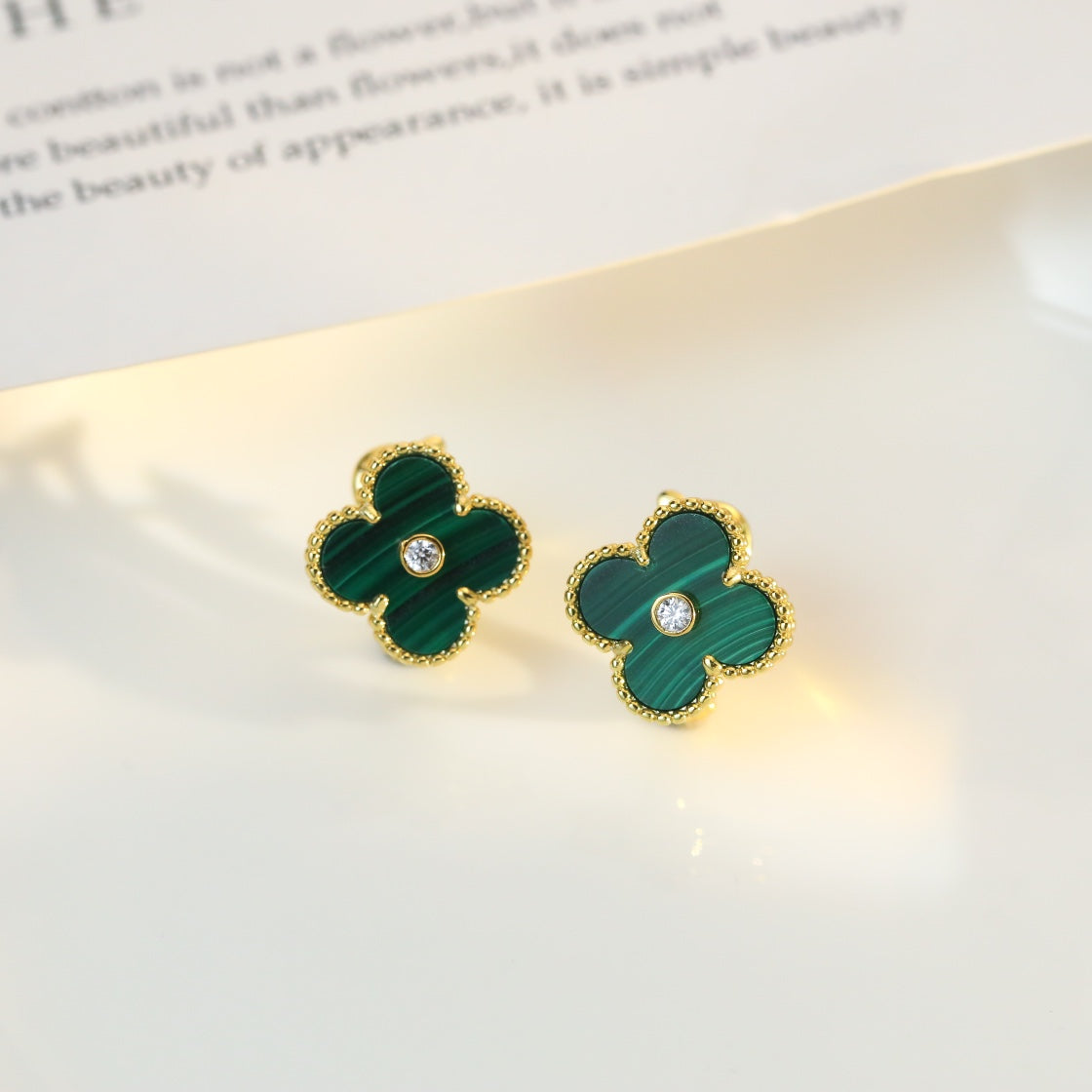 Van Cleef & Arpels CLOVER MALACHITE DIAMOND EARRINGS