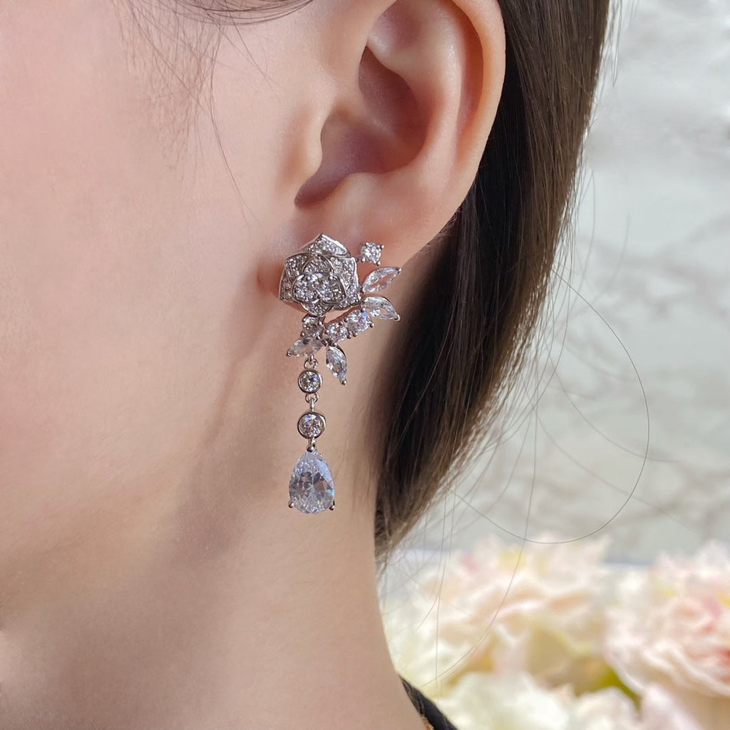 PIAGET ROSE SILVER DROP DIAMOND EARRINGS