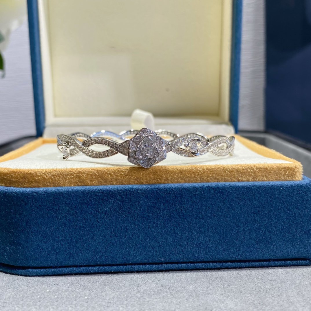 PIAGET ROSE DIAMOND SILVER BRACELET