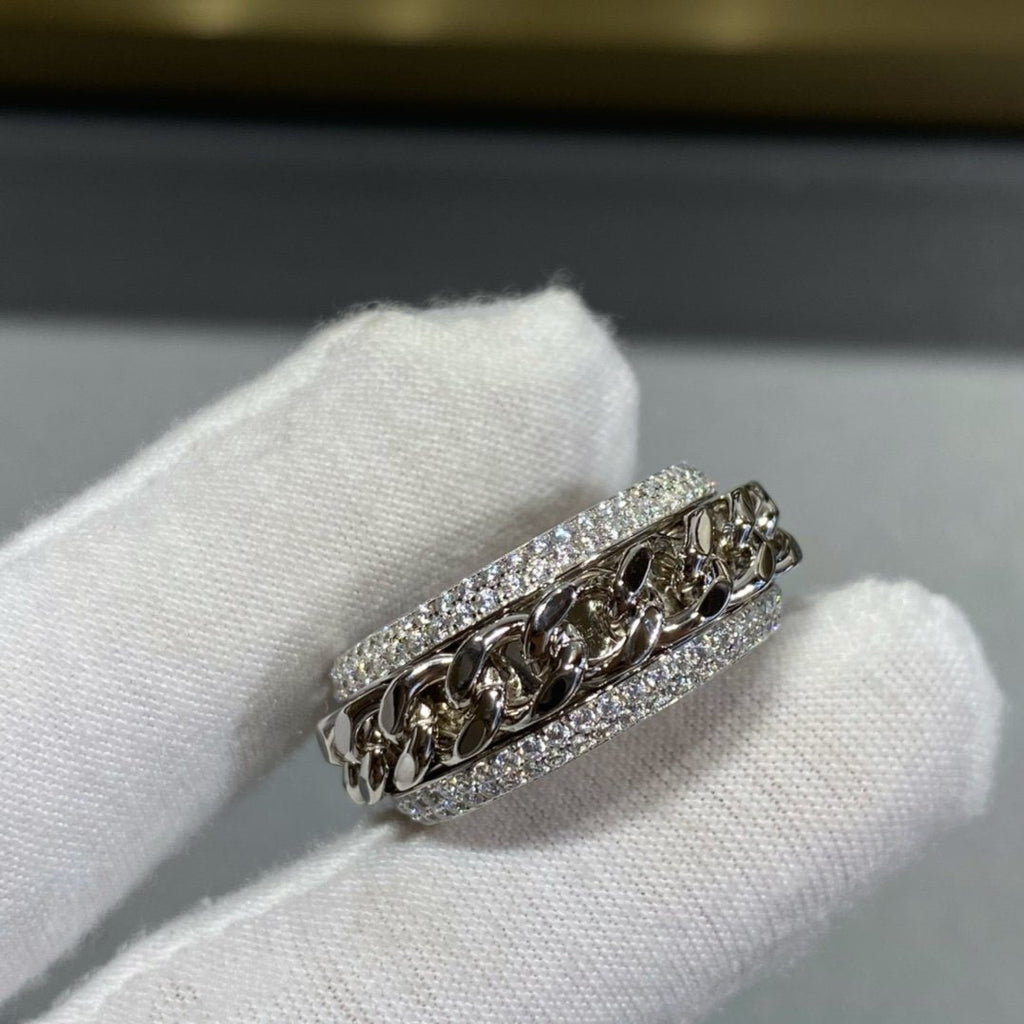 PIAGET SILVER CHAN POSSEISSION DIAMOND RING