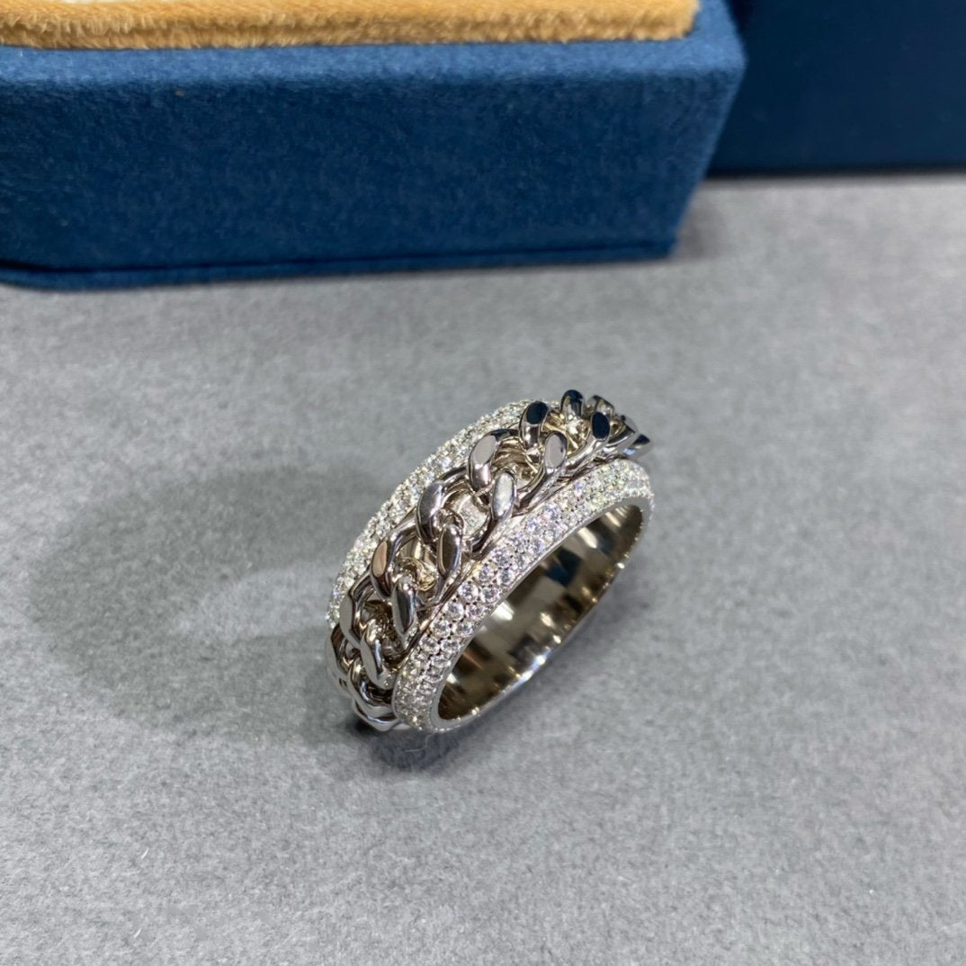 PIAGET SILVER CHAN POSSEISSION DIAMOND RING