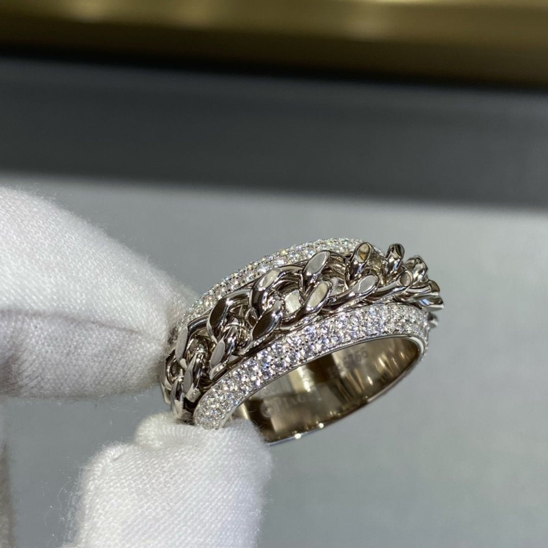 PIAGET SILVER CHAN POSSEISSION DIAMOND RING