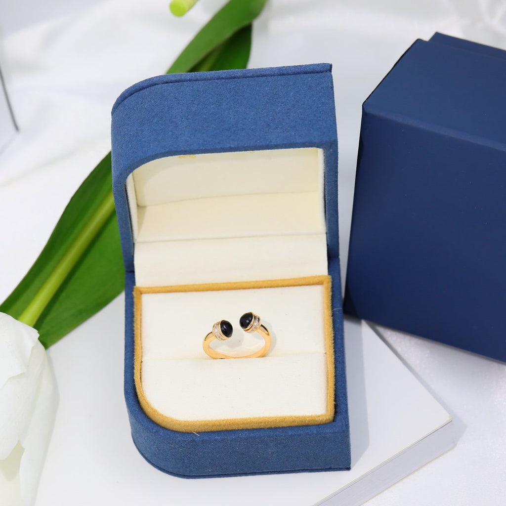 PIAGET POSSEISION ONYX DIAMOND PINK GOLD RING