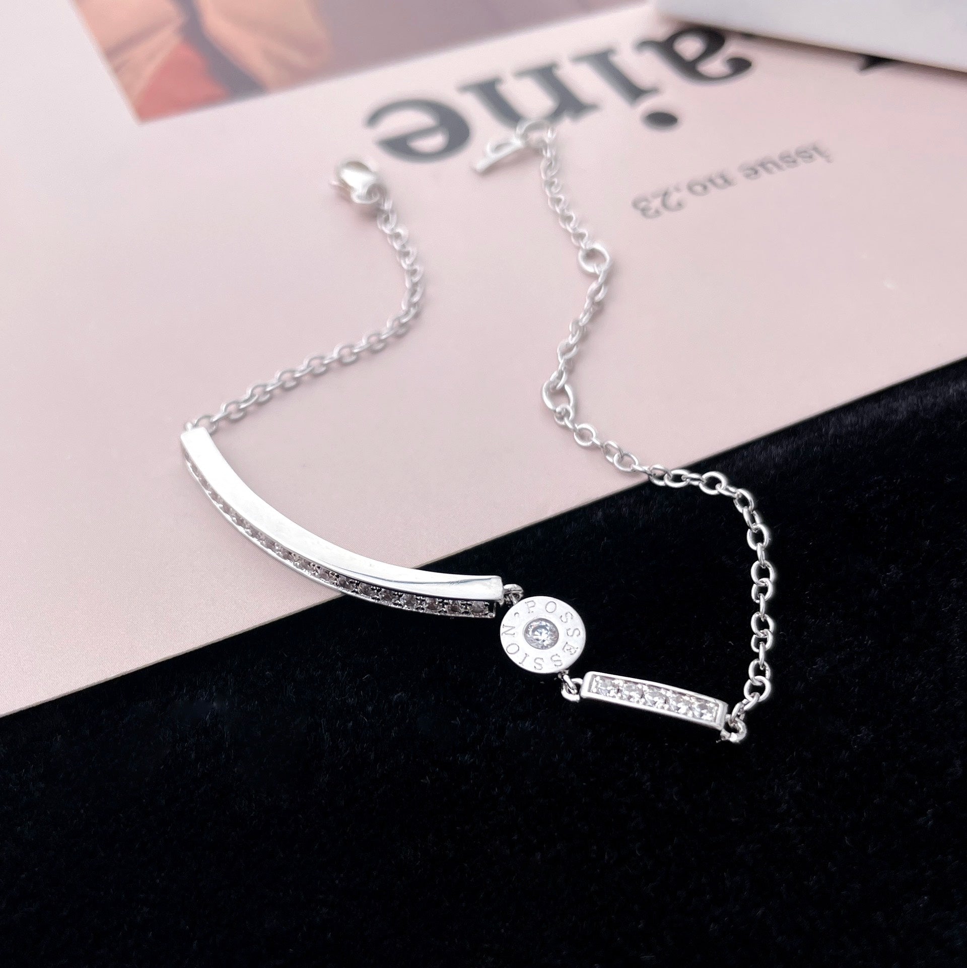 PIAGET POSSEISSION LINK DIAMOND BRACELET