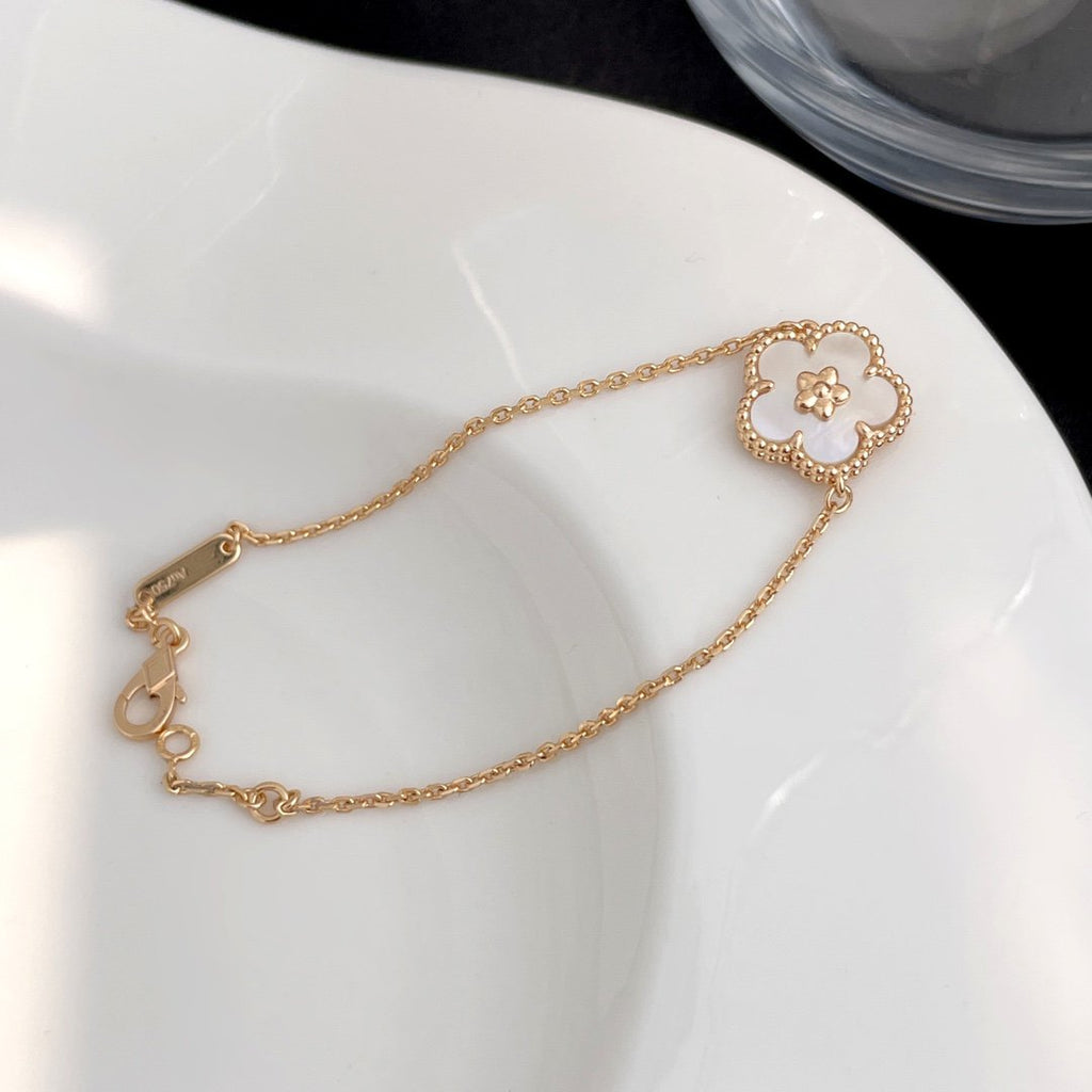 Van Cleef & Arpels LUCKY SPRING PINK GOLD MOP BRACELET