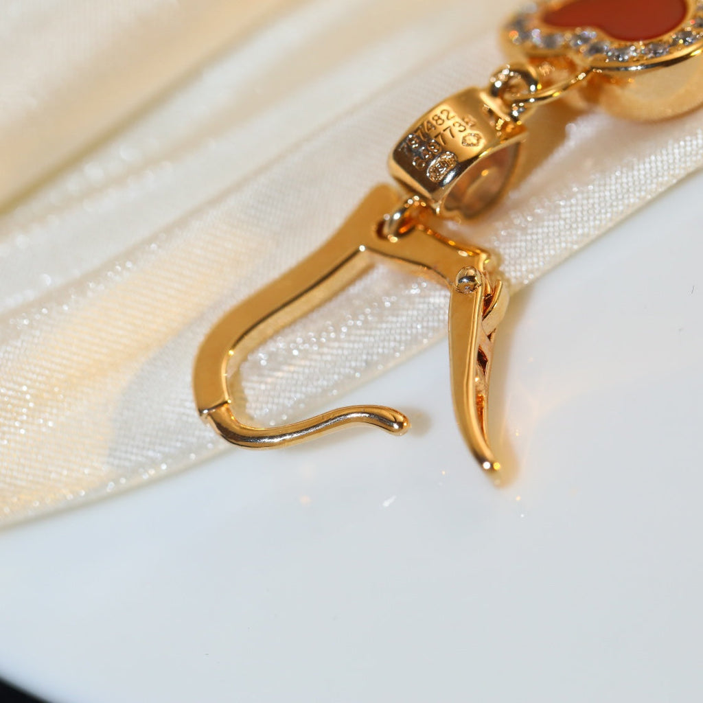 CHOPARD HAPPY HEART DIAMOND PINK GOLD NECKLACE