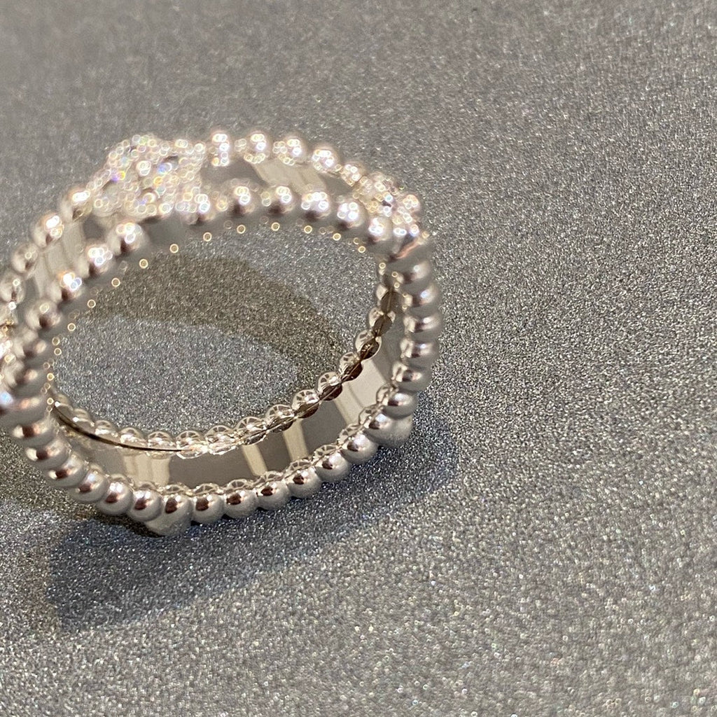 Van Cleef & Arpels PERLEE SILVER DIAMOND RING
