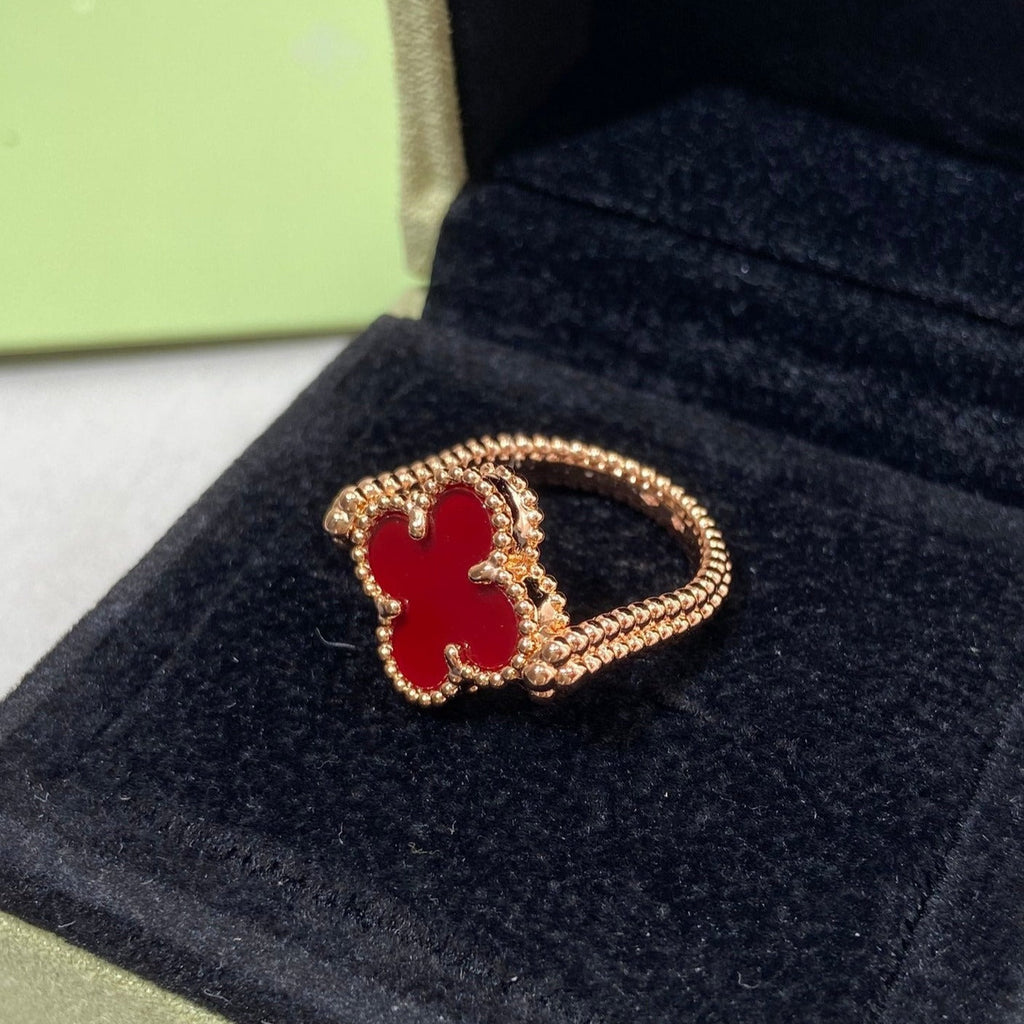 Van Cleef & Arpels CLOVER RIVERSIBLE PINK GOLD RING