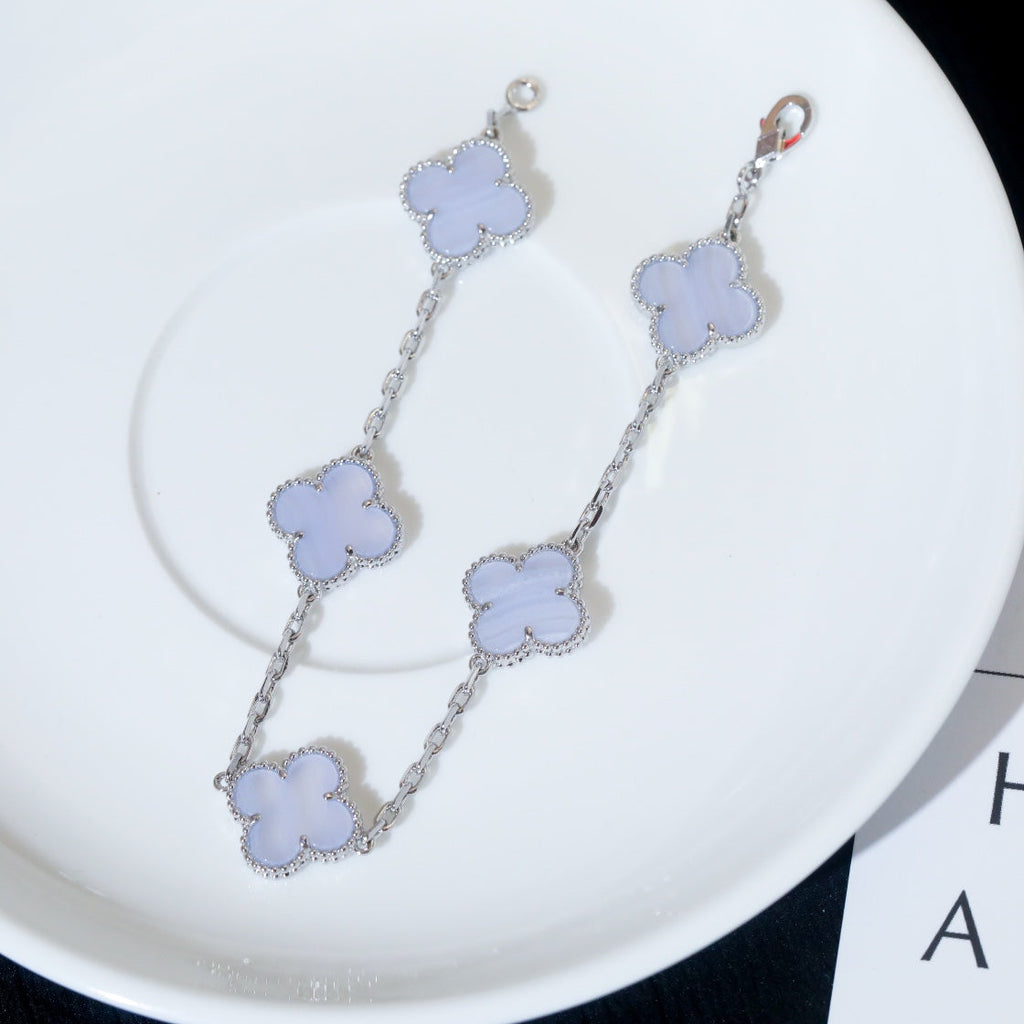 Van Cleef & Arpels CLOVER 5 MOTIF SILVER CHALCEDONY BRACELET