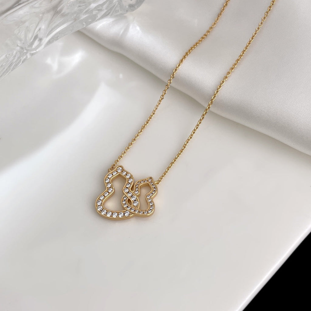 QEELIN WULU DOUBLE DIAMOND NECKLACE