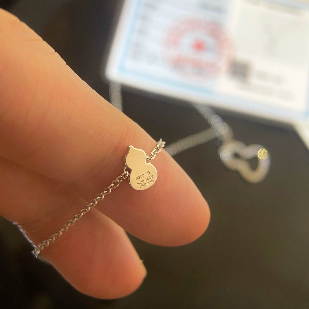 QEELIN WULU 2 MOTIF DIAMOND SILVER NECKLACE