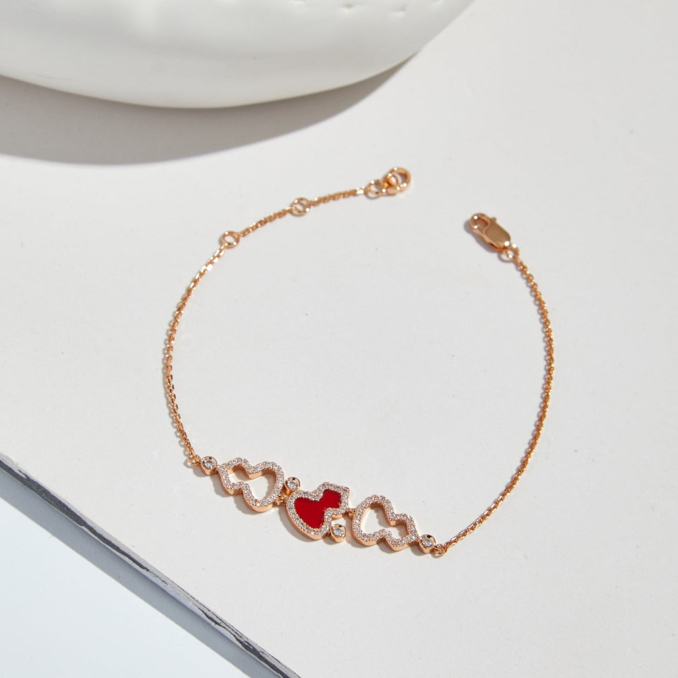 QEELIN WULU DIAMOND 3 MOTIF PINK GOLD BRACELET