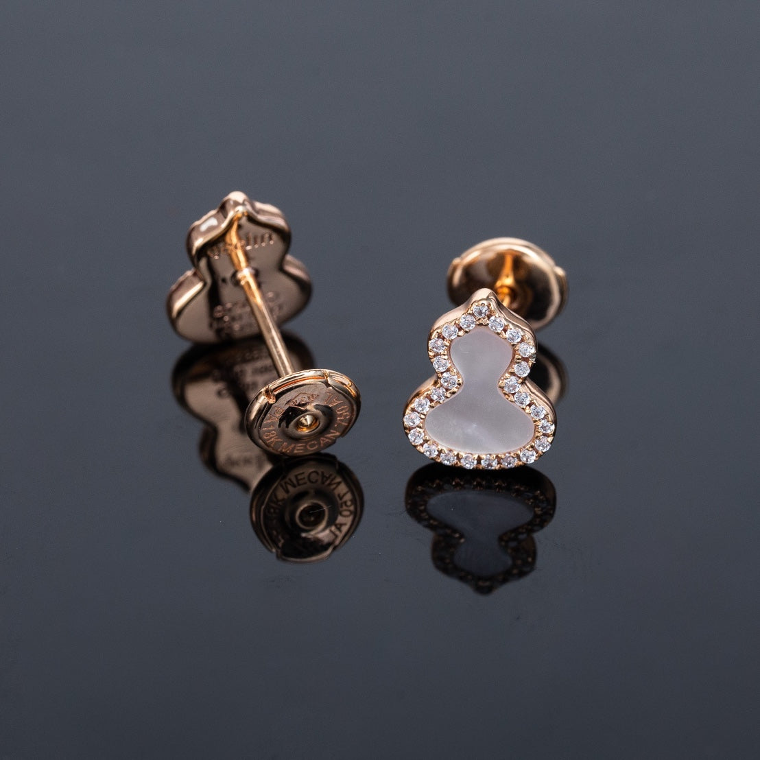 QEELIN WULU MOP DIAMOND PINK GOLD STUD EARRINGS