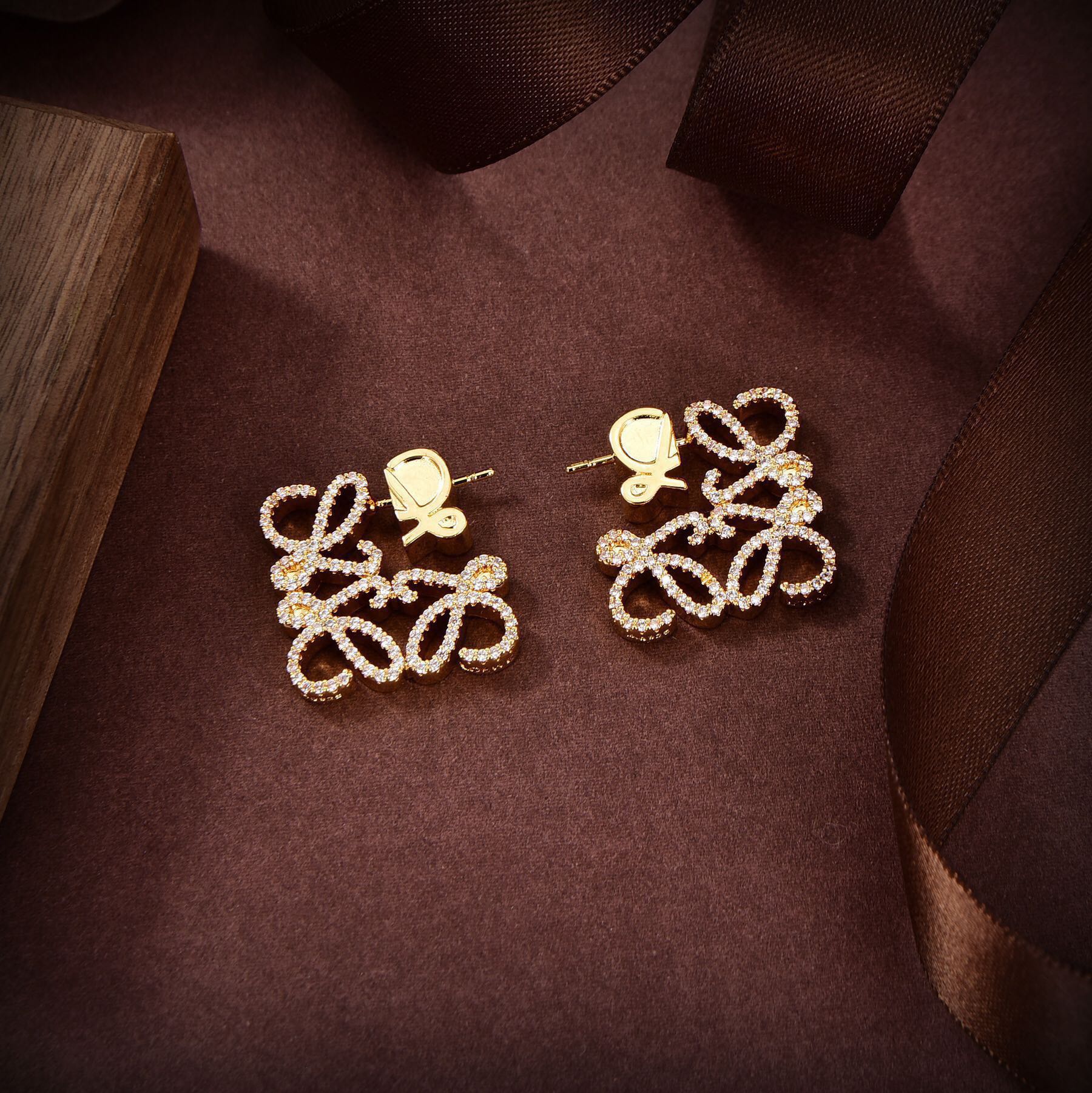 LOEWE PAVED ANAGRAM GOLD EARRINGS