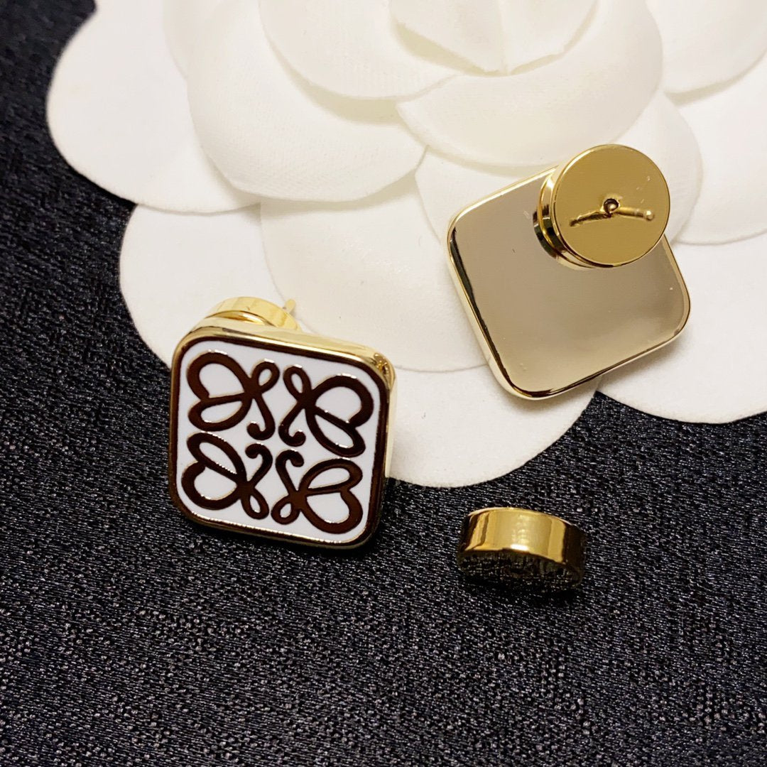 LOEWE ANAGRAM GOLD STUD SQUARE EARRINGS