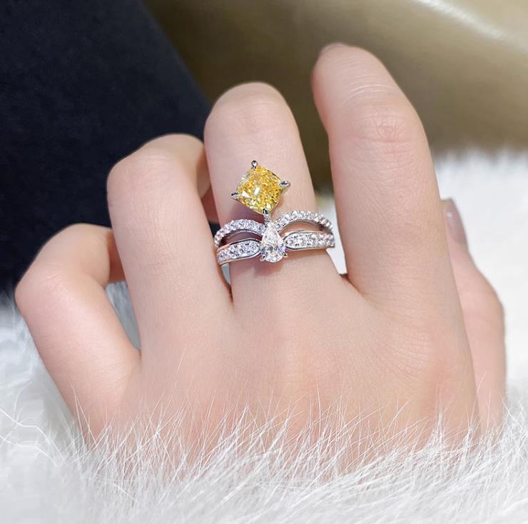 CHAUMET JOSEPHINE YELLOW DIAMOND SILVER RING
