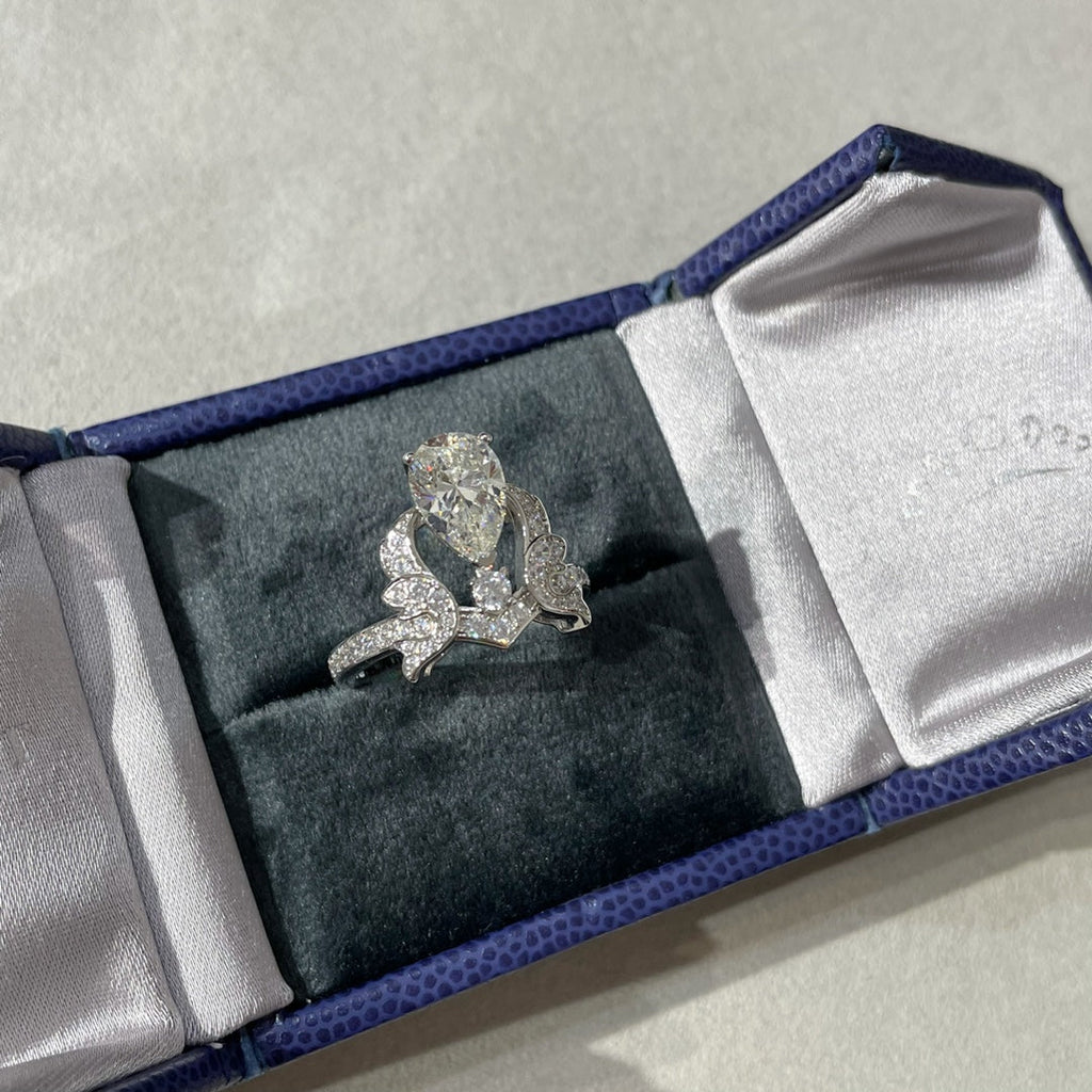 CHAUMET SOIR DE FETE SILVER DIAMOND RING