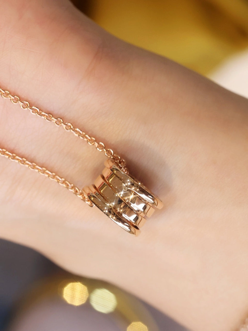 Bvlgari ZERO 1 PINK GOLD NECKLACE