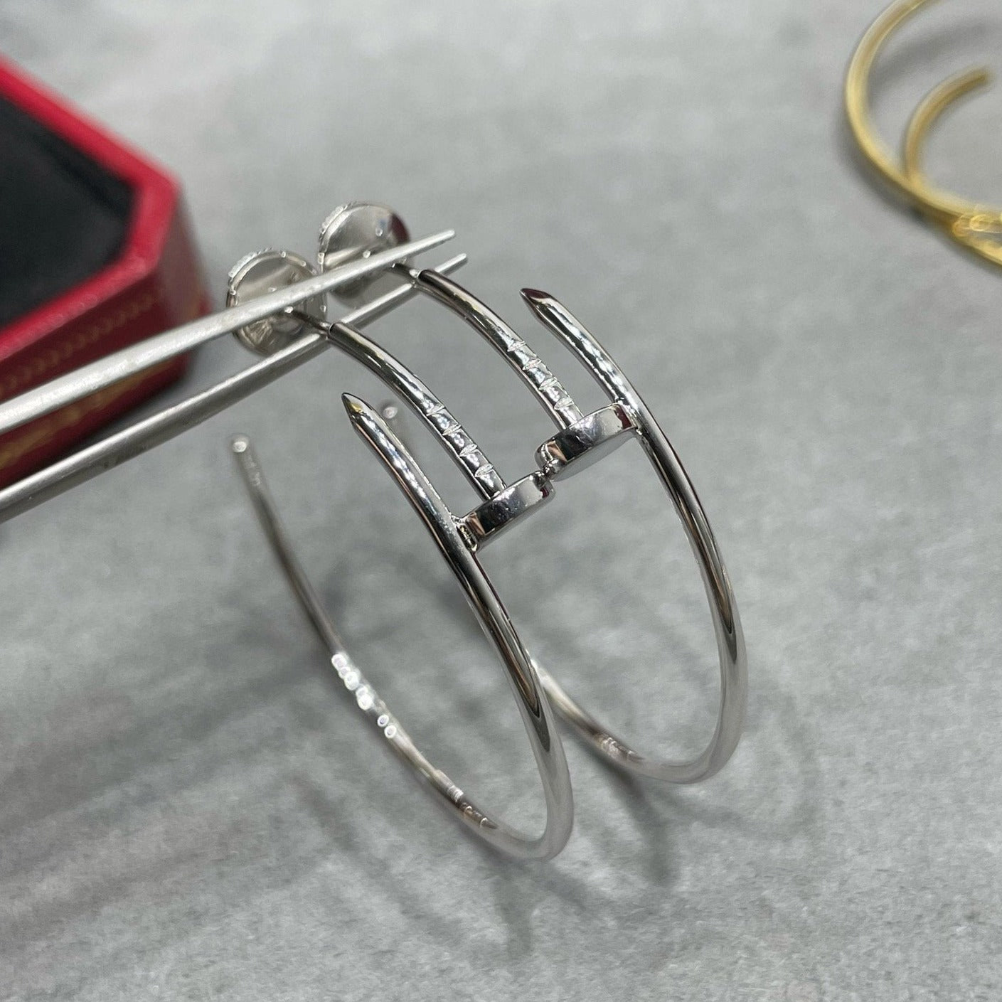 CARTIER JUSTE LARGE HOOP EARRINGS