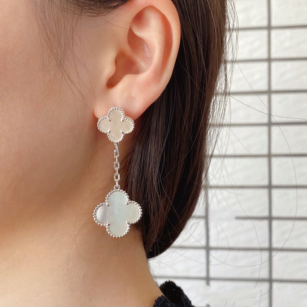 Van Cleef & Arpels CLOVER MOP 2 MOTIFS SILVER EARRINGS